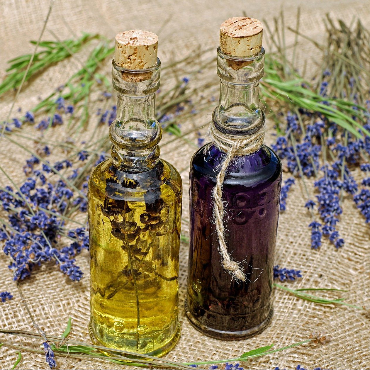Essential Acupuncture Oil and Herbs